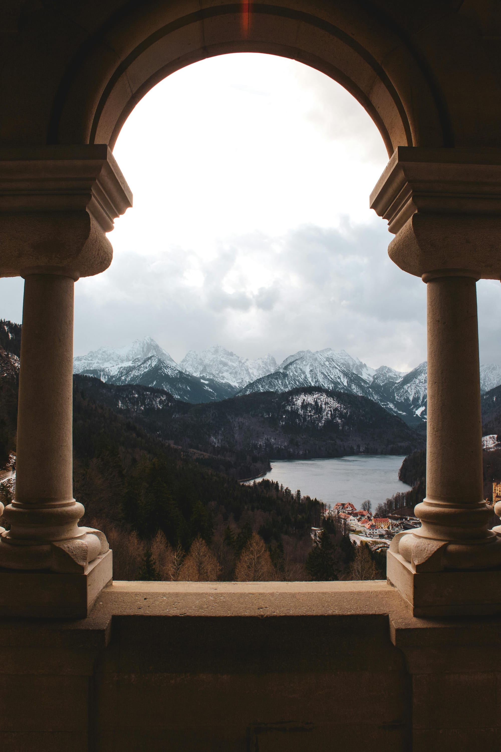 How to Book Last-Minute Travel Deals: Your Ultimate Guide